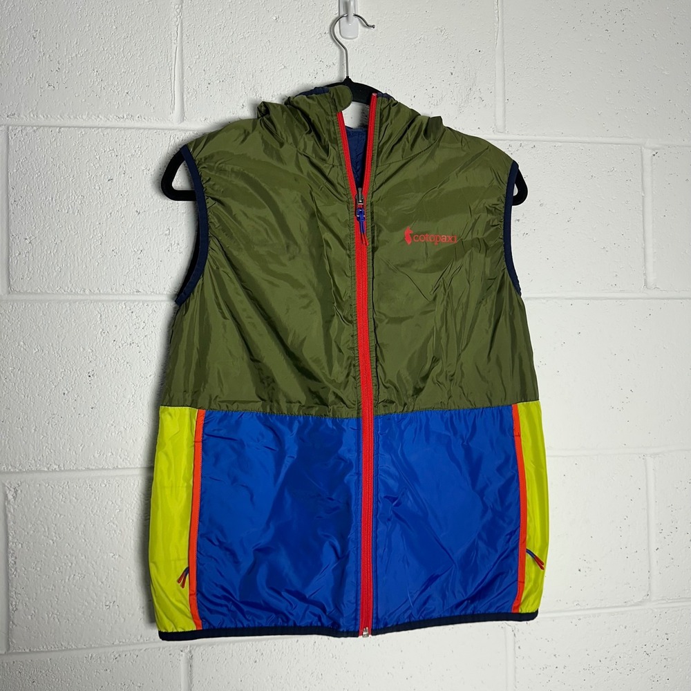 Cotopaxi Teca Calido Reversible Hooded Vest Green Blue Yellow Navy Mens Small